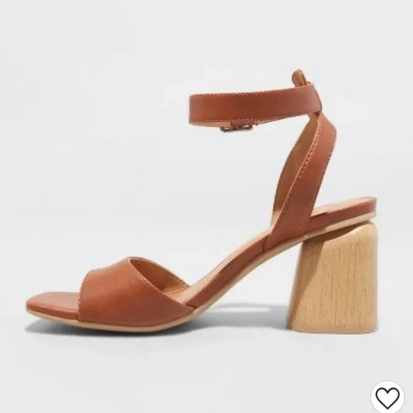 Universal Thread Women’s Lauren chunky heels - Picture 2 of 8